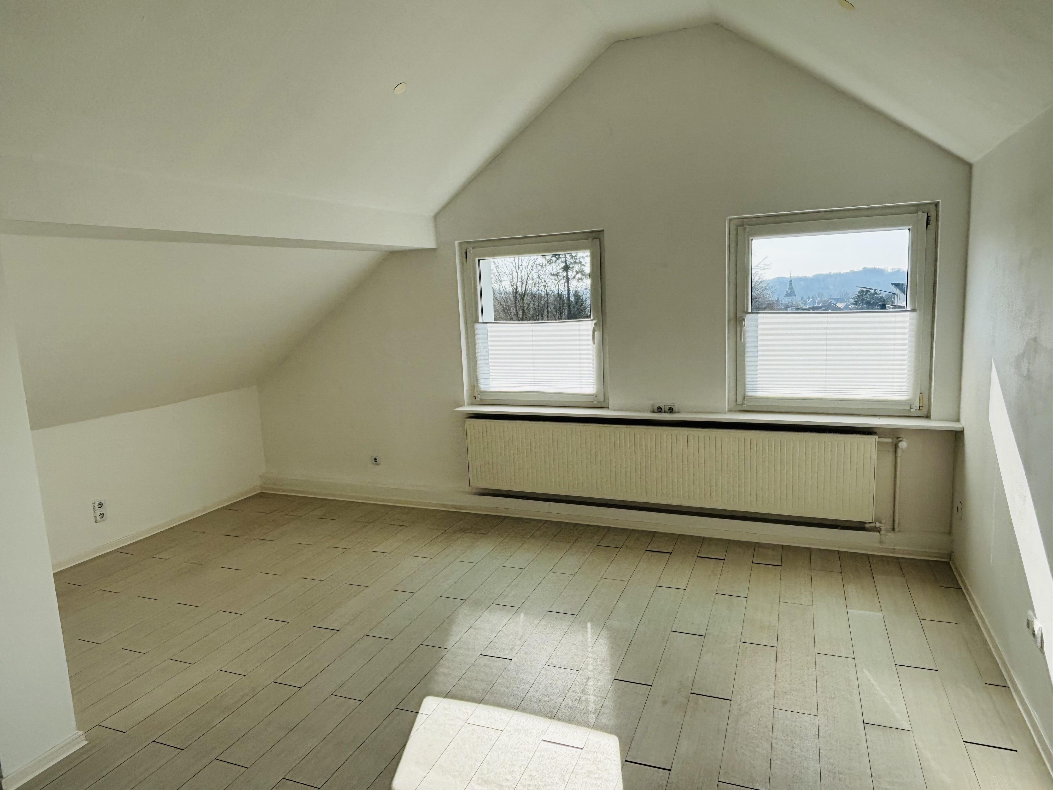 /Immobilien/Importierte%20Bilder/75705421.jpeg