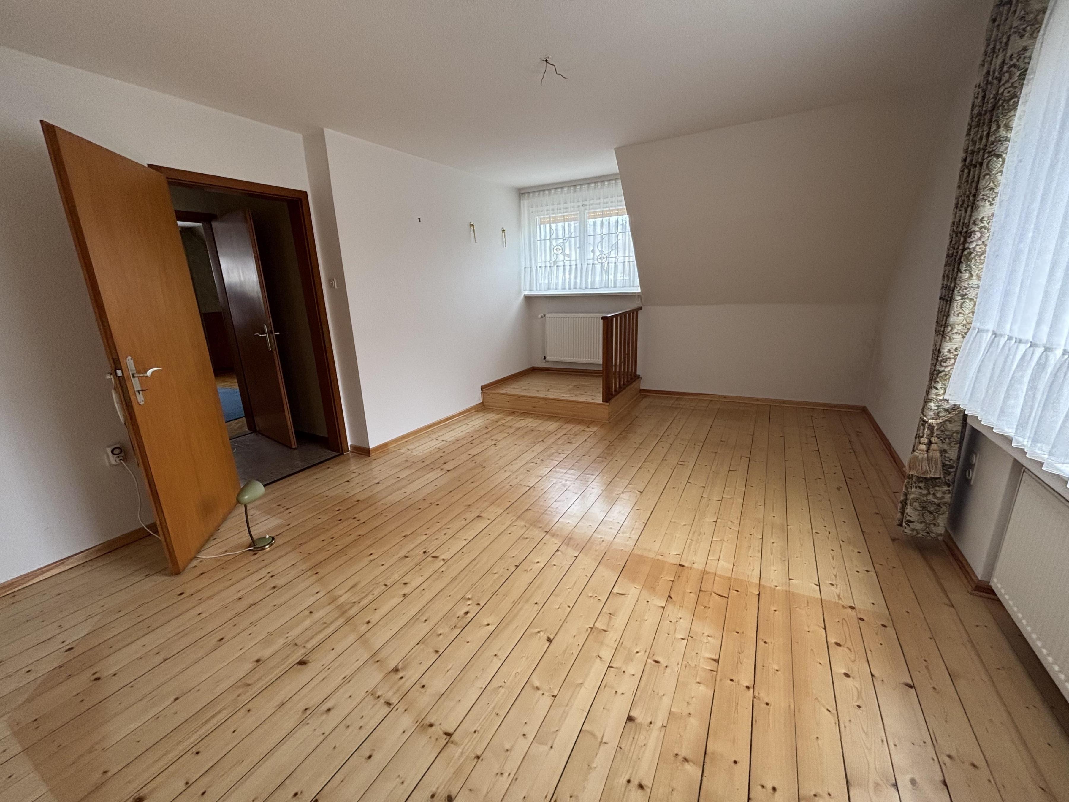 /Immobilien/Importierte%20Bilder/76482421.jpeg