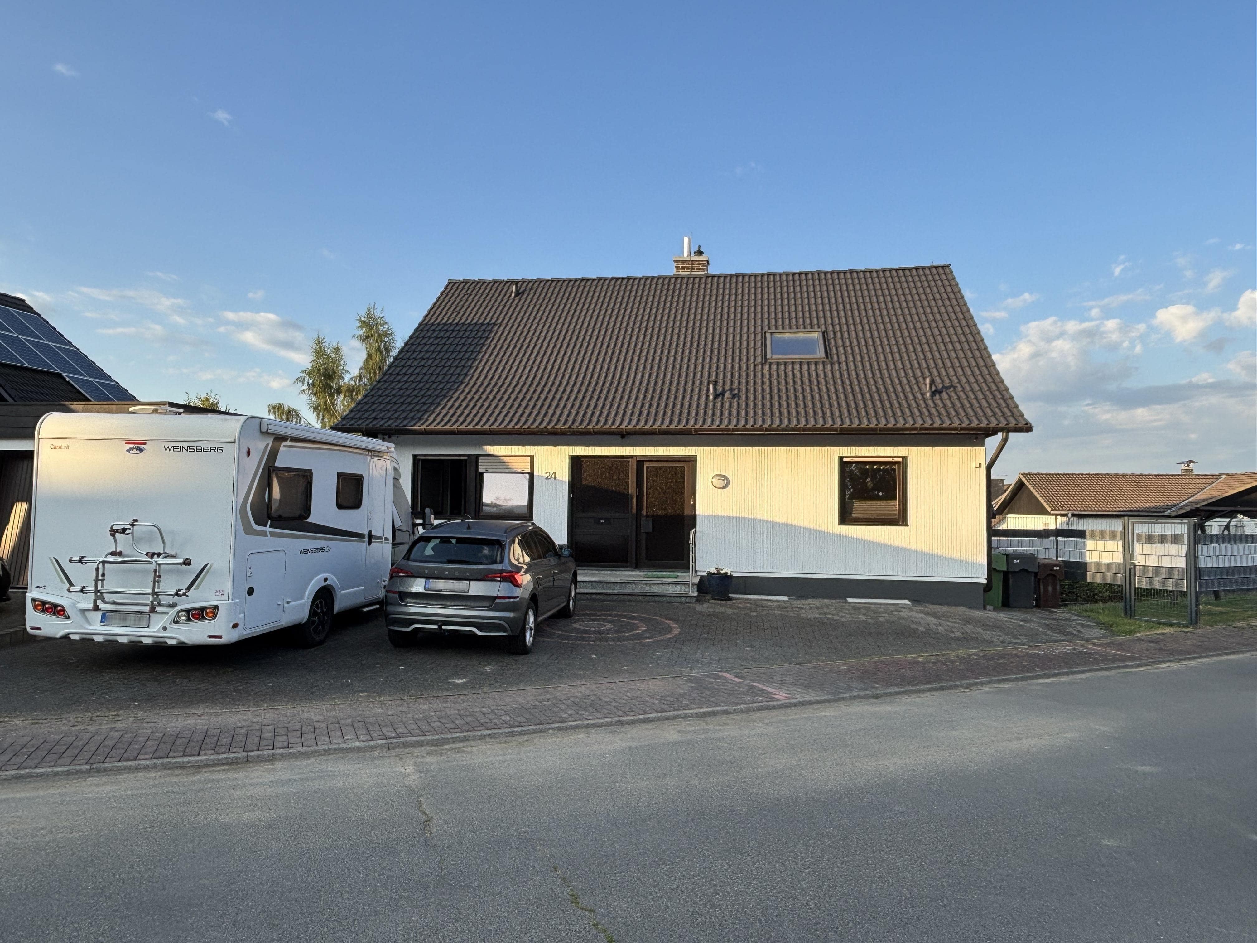 /Immobilien/Importierte%20Bilder/79266781_1.jpg